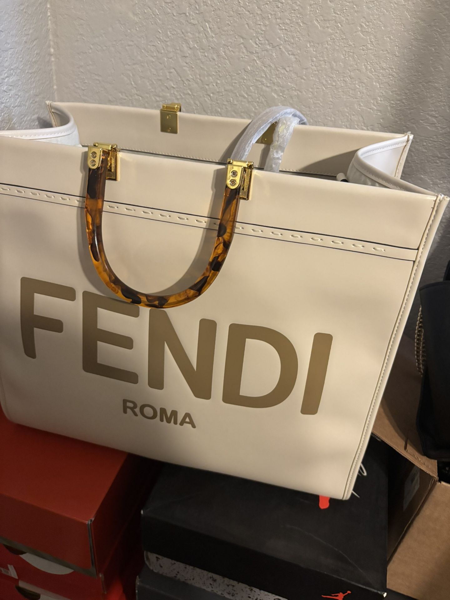 Fendi Tote Bag White