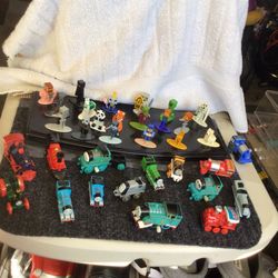 Collectible Mini Thomas And Friends And Minecraft Miniature Figures 