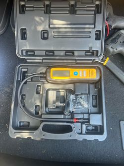 HVAC/R leak detector
