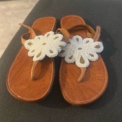 Sandal 