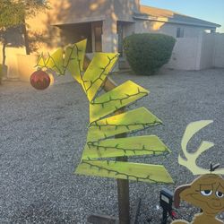 Grinch-Inspired Wooden Christmas Tree Display