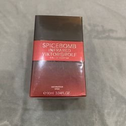 SpiceBomb perfume
