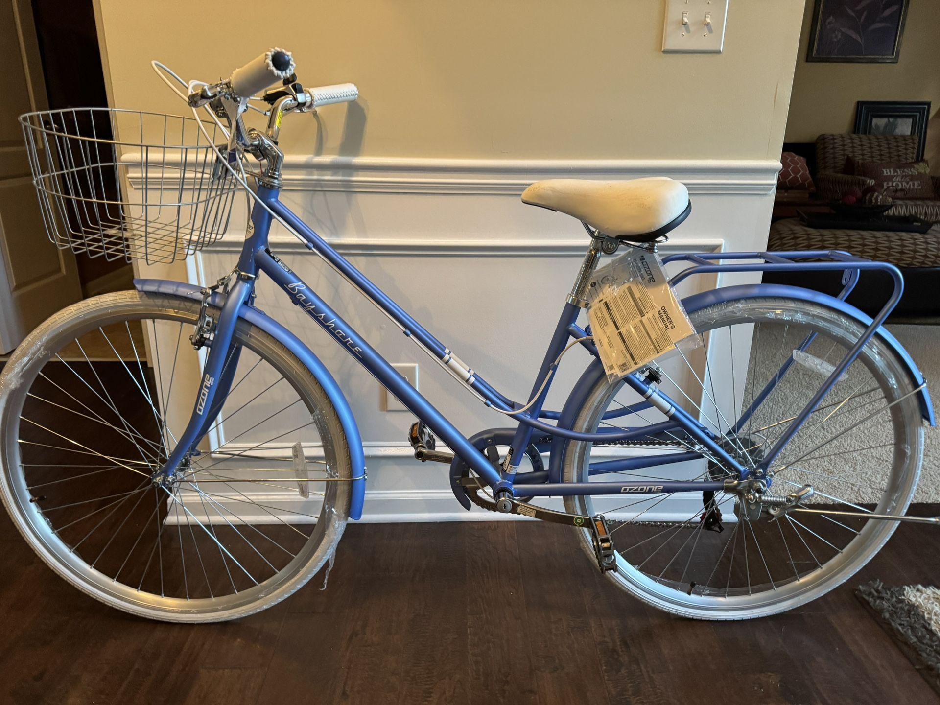 26” Women’s 700c Cruiser - Like New