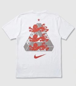 Size Large Nike x PALACE World Cup T-Shirt England Red or white