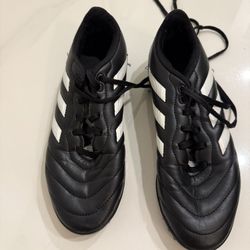 Kids Indoor Soccer Cleats Size 7