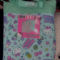 Hello Kitty Outdoor Picnic Blanket