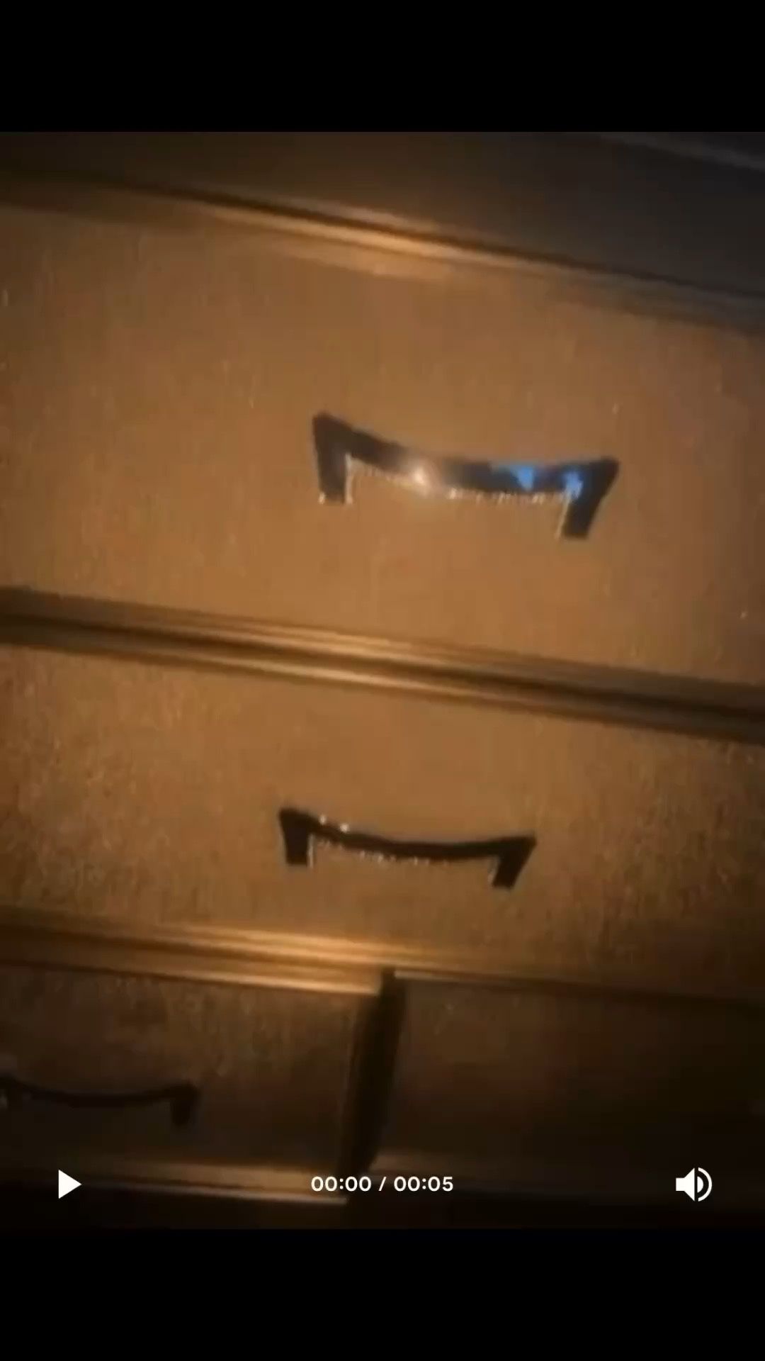 Grey Glitter dresser