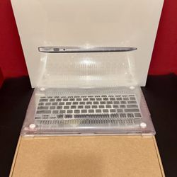 (New/Sealed) Apple MacBook Air 13” Laptop Bundle
