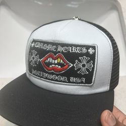 Chrime hearts snapback cap