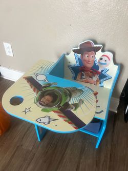 Kids table