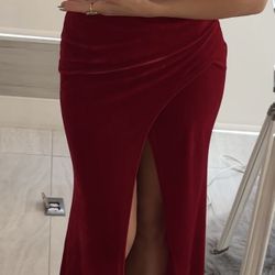 Red Velvet Maxi Dress – XS – High Slit – Fashion Nova