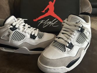 Jordans Retro 4 Black Military 