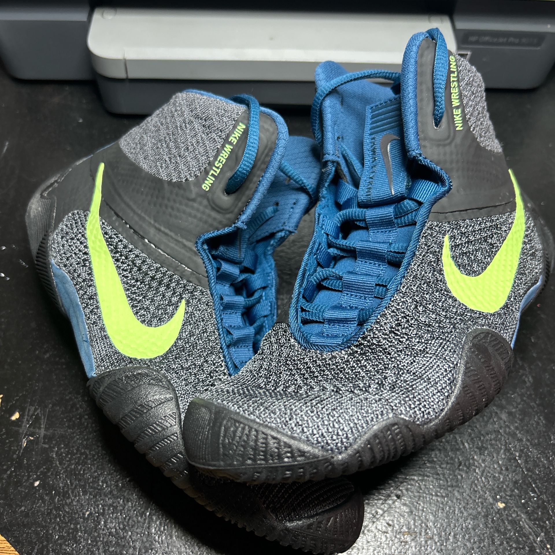 Grey And Blue Nike Tawa Wrestiling Shoes 