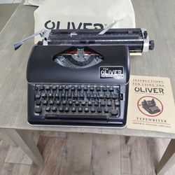 Oliver Type Writer