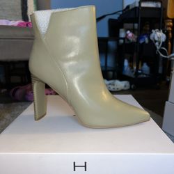 High Heel Boots 