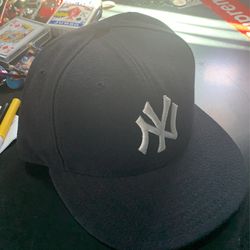 Yankees 7 1/8 Hat