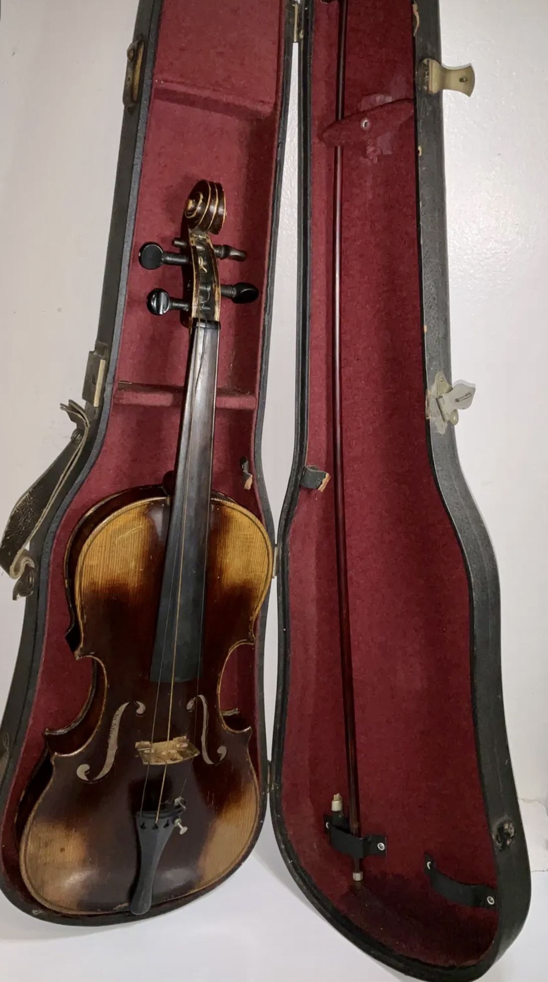 Antique Beautiful Violin - Jacobus Stainer in Absam Prope Oenipontum-1665 Bow