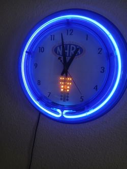 Vintage Lighted Wall Clock