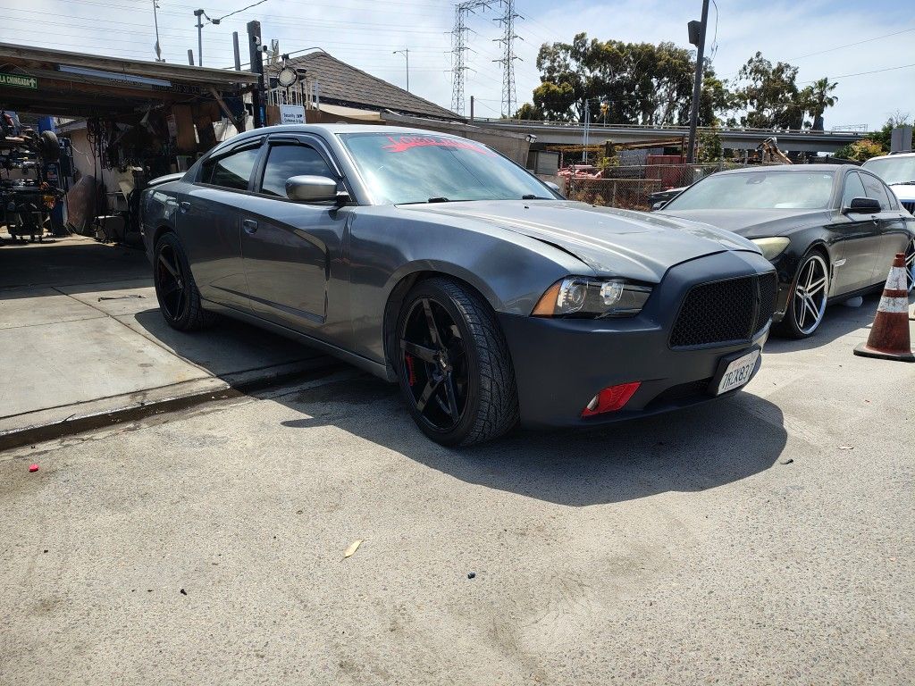 2012 Dodge Charger Dr Dre Audition Beats