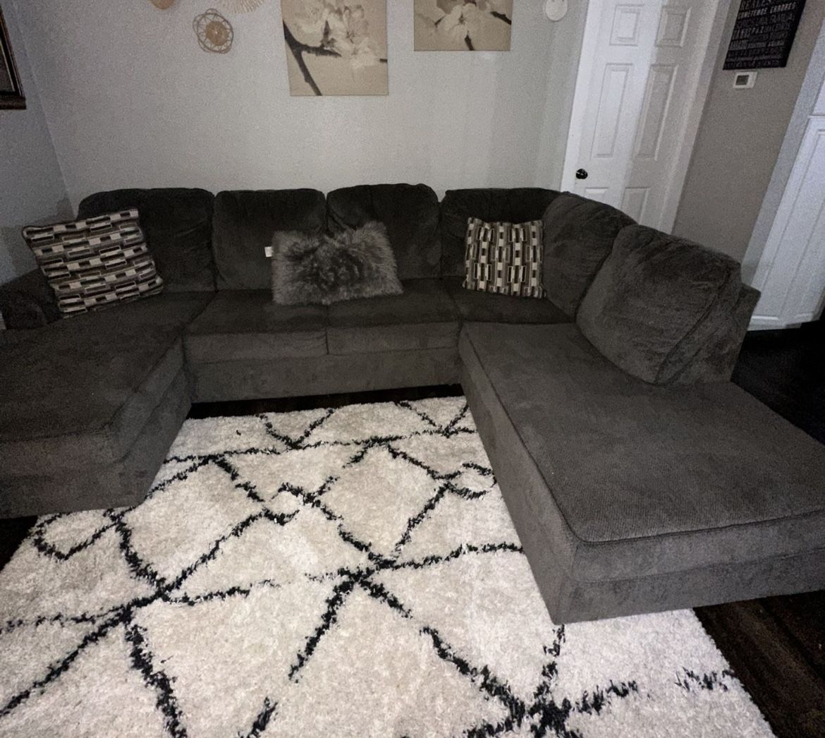 Sectional Couch