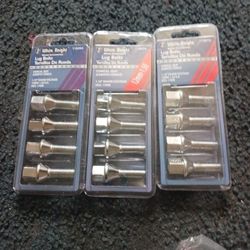 White Knight Lug Boat Three Sets