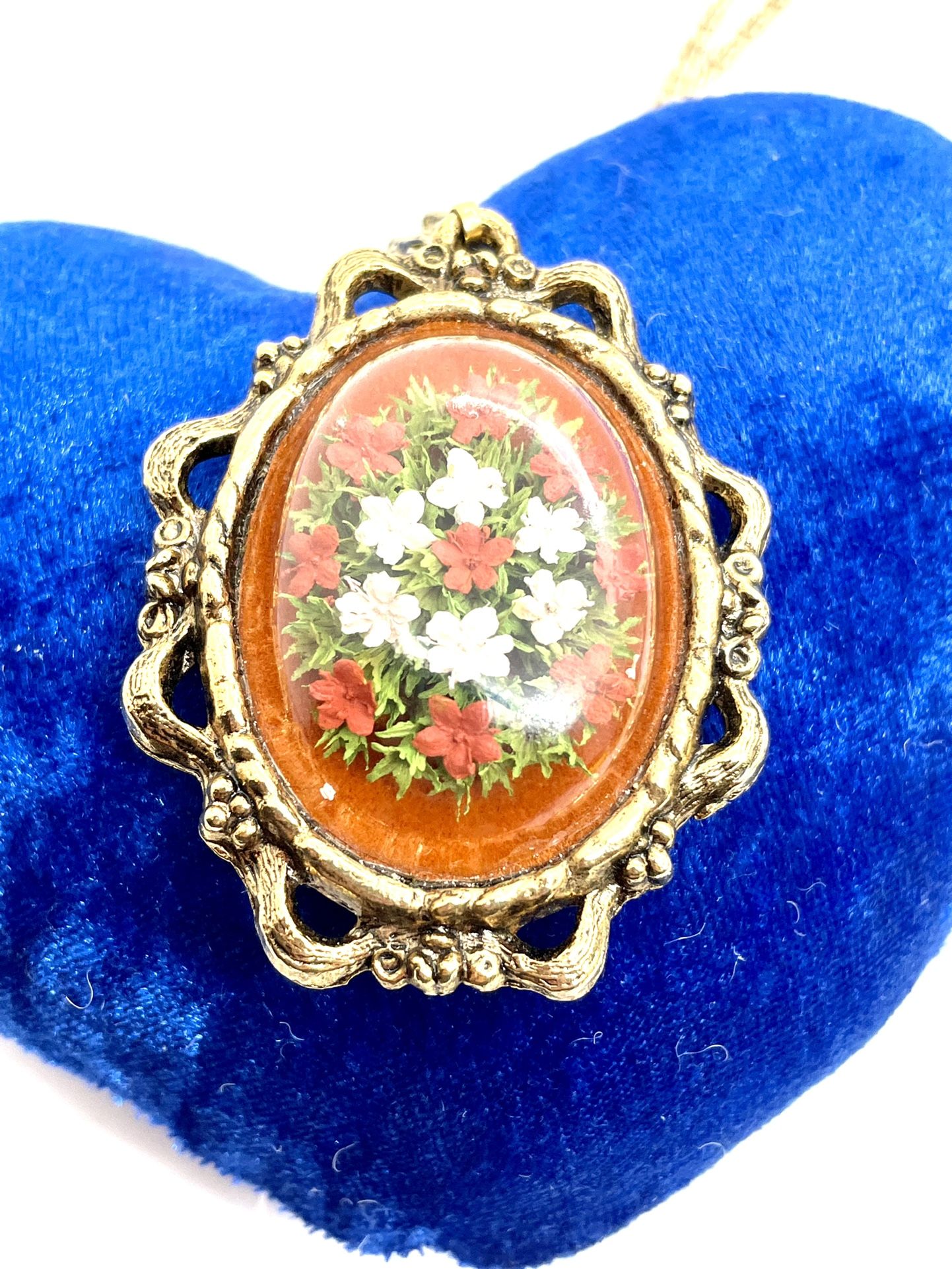 Vintage Domed Floral Mirror Necklace 
