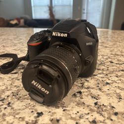 Nikon D3500