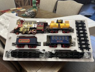 Kids Battery Train Set Oval Track Brand New