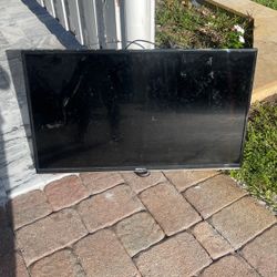 35” Hitachi TV