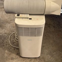 KEYSTONE Portable air conditioner w/remote 6000BTU