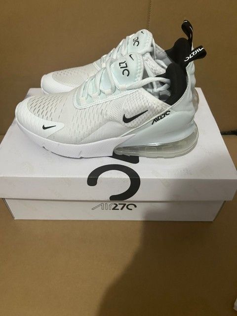 Nike Air Max 270