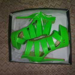 Neon Heel NEW Woman Size 8.5