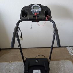 Zelus- Motorized Tredmill