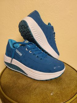 Fashion women's shoes