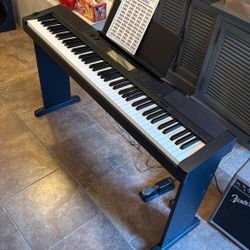 Casio 88-key Digital Piano CDP-200R