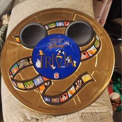 Disney Trivia Games 1 & 2(in Collectible Tins)