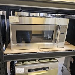 Thermador Over The Range Microwave 30 Inch Wide