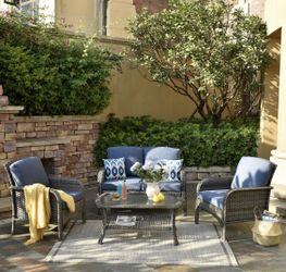 Patio furniture Set Outdoor New In The Box 