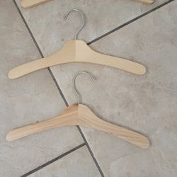 100 Kids Hangers For $50