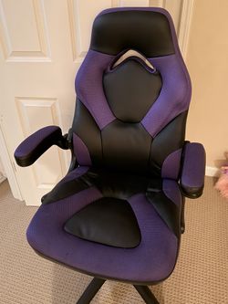 Girls Gaming Chair EXCELLENT Condition