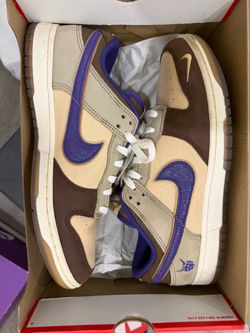 Nike Dunk Low Sneakers