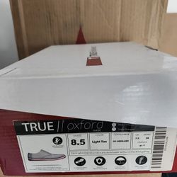 TRUE Linkswear Golf Shoe 8.5Size New 