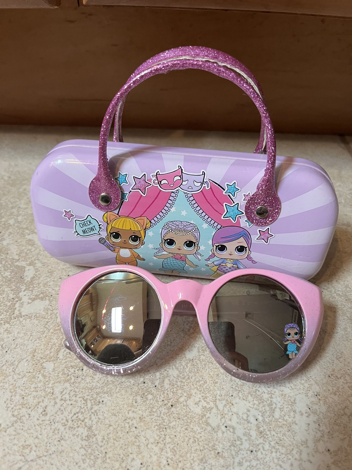 LOL Dolls Youth Sunglasses And Case Merbaby
