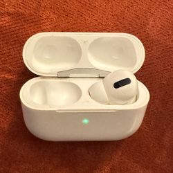 AirPods Pro (1st Gen) – Right Air Pod Only