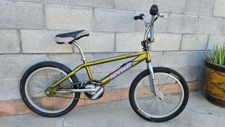 Haro Mirra 540 air bmx