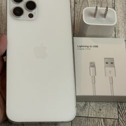 IPhone 12 Pro Max (256gb) White UNLOCKED, Excellent Condition