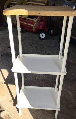 Multi level storage shelf (tall and narrow)