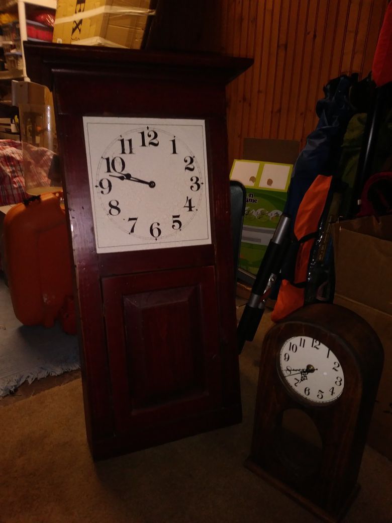 Wooden clocks