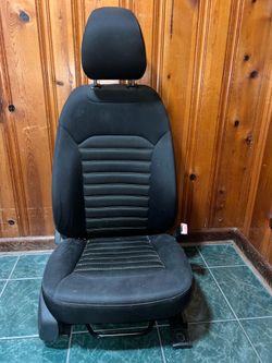 Ford Fusion Passenger Seat