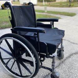 Invacare Tracer SX5 Wheelchair
